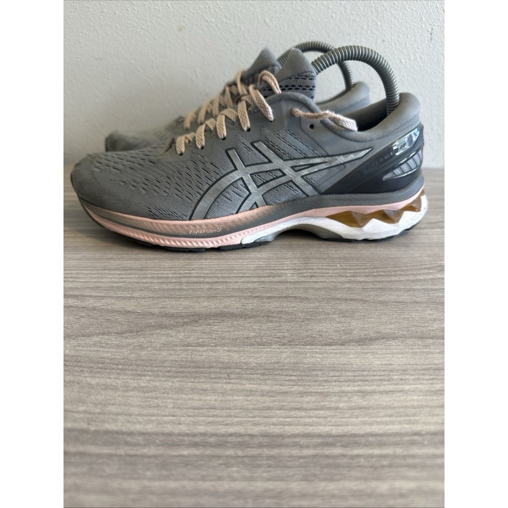 Asics Gel Kayano 27 Women's Running Sneakers 1012A649 Sheet Rock/Silver Sz 8.5